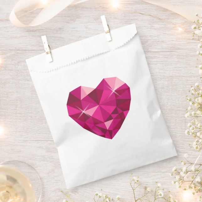 Heart Gemstone White Favour Bags (Clipped)