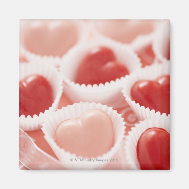 Heart-shaped candies magnet (Front)