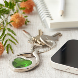 Heart‑Shaped Emerald Key Ring
