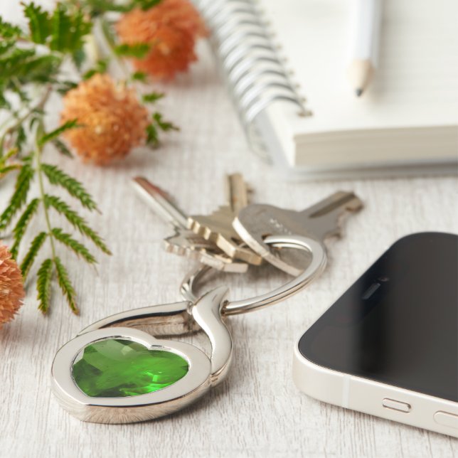 Heart‑Shaped Emerald Key Ring (Side)