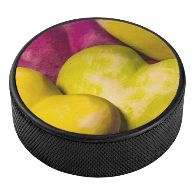 Heart, sweet heart... hockey puck (3/4)