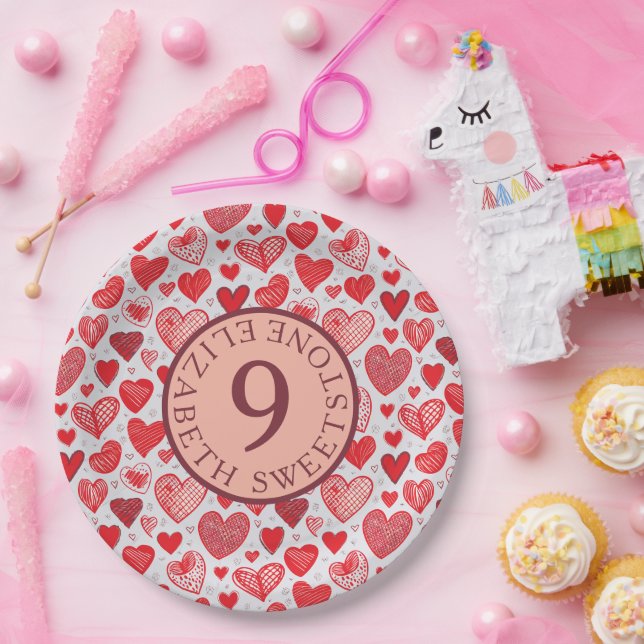 Hearts and Love Paper Plate (Party)