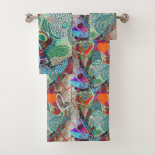 Hearts and Paisley Bath Towel Set