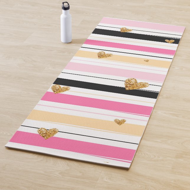Hearts and Stripes Yoga Mat (In Situ)