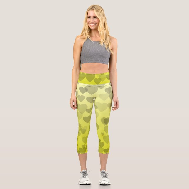Hearts Pattern 22 Capri Leggings (Front)