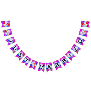 Hearts Pattern Cartoon Just Married Bunting Banner