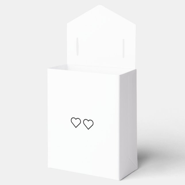 Hearts wedding favour box (Opened)