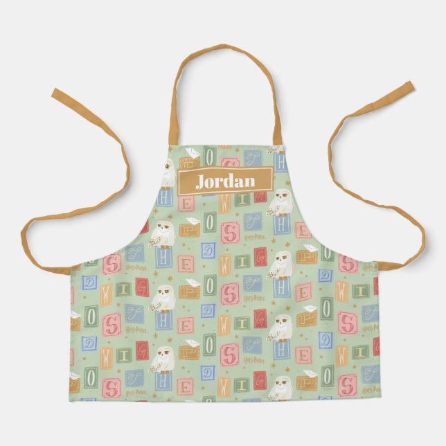 Hedwig Post Letter Block Pattern Apron (Front)