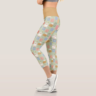 Hedwig Post Letter Block Pattern Capri Leggings