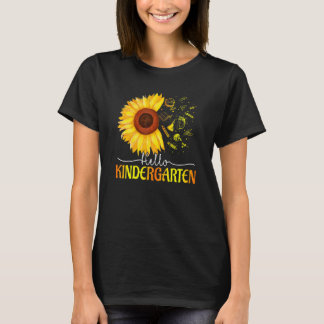 Hello Kindergarten Team Kinder Back To School Teac T-Shirt