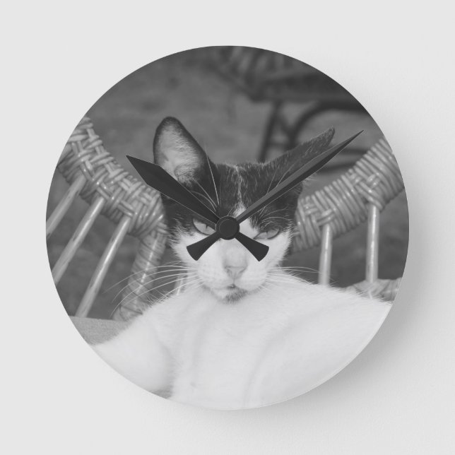 Hello, Meow... Round Clock (Front)
