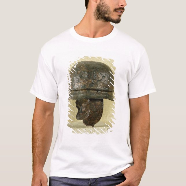Helmet with cheek guards, from Alesia, Tene III T-Shirt (Front)