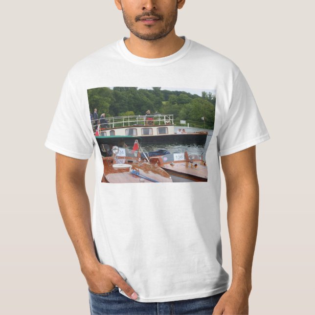 Henley on Thames Classical boat regatta 1 T-Shirt (Front)