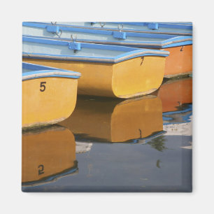 Henley-on-Thames row boats on the Thames River, Magnet