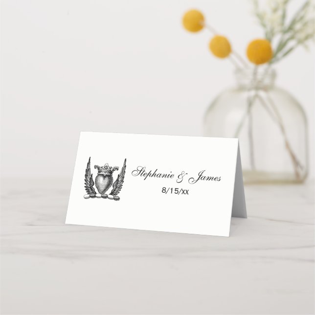 Heraldic Heart with Wings Coat of Arms Crest Place Card (Front)