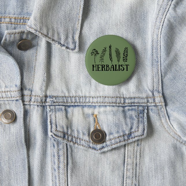 herbalist 6 cm round badge (In Situ)