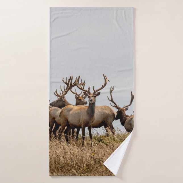 HERD OF DEER BATH TOWEL (Bath Towel)
