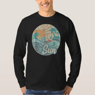 Here Comes The Sun Retro 60s Summer Vintage Vacati T-Shirt