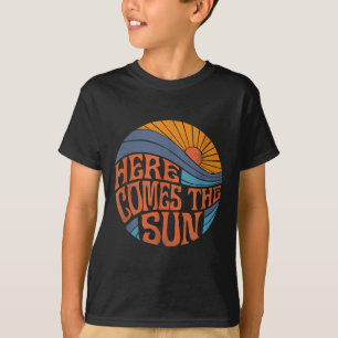 Here Comes The Sun Vintage Retro Sixties Surf Summ T-Shirt