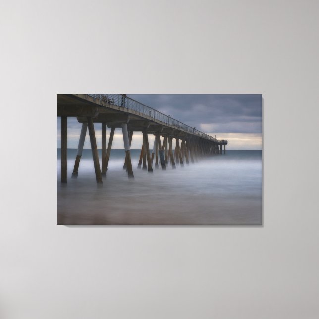 Hermosa Beach Pier Canvas Print (Front)