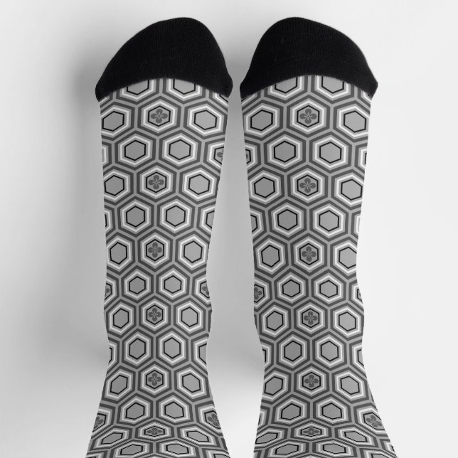 Hexagonal Kimono Print, Grey / Grey and White Socks (Top)