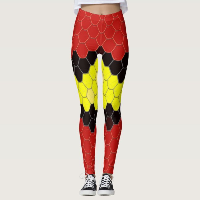 Hexagonal pattern printed leggings (Front)