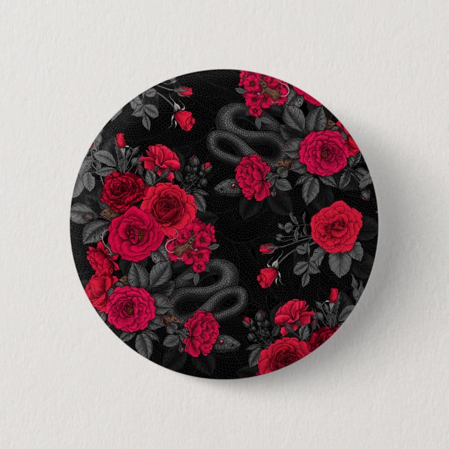 Hidden in the roses 6 cm round badge (Front)
