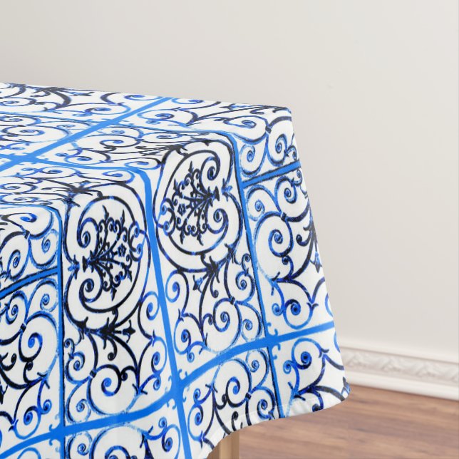 Highgate Iron Tablecloth (In Situ)