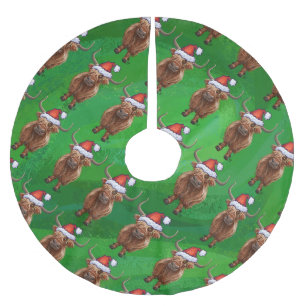 Highland Cow in Santa Hat Pattern On Green Brushed Polyester Tree Skirt