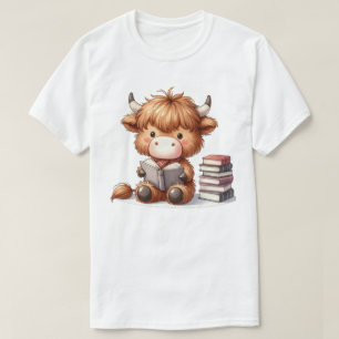 Highland Cow Reading Books T-Shirt