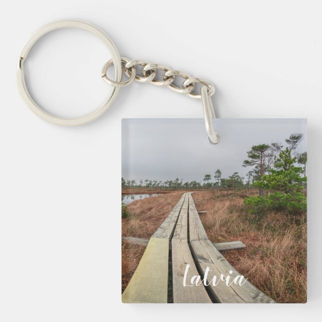 Hiking trail in swamp key ring (Front)