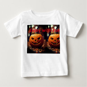 Hilarious Pumpkin Print T-Shirt .