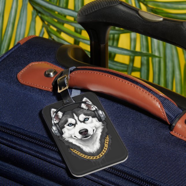 Hip-Hop Husky – Cool Streetwear Dog Luggage Tag (Front Insitu 1)