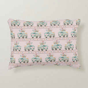 Hippie- Van mit Blumen- bunter Bus Decorative Cushion