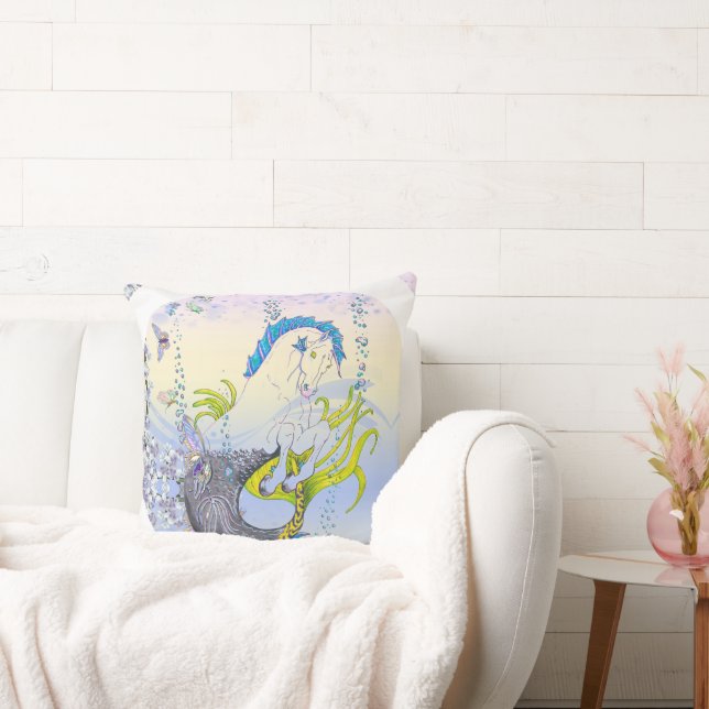 Hippocampus (skull) w/blue/purple/beige) cushion (Couch)