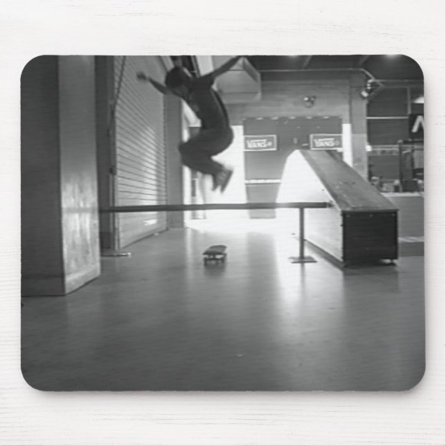 hippy jump mouse pad (Front)