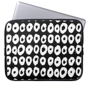Hipster style pattern with doughnut like shapes in laptop sleeve
