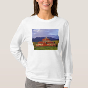 Historic Round Barn at Twin Bridges Montana T-Shirt