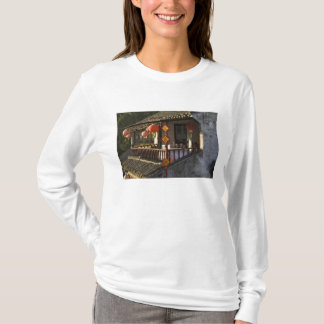 Historic Zhouzhuang Water Village, Zhouzhuang, T-Shirt