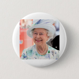 HM Queen Elizabeth II Abu Dhabi Professional Photo 6 Cm Round Badge
