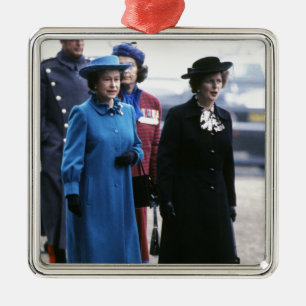 HM Queen Elizabeth II-Margaret Thatcher Metal Tree Decoration