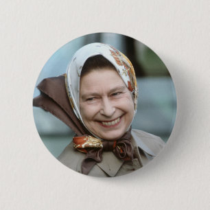 HM Queen Elizabeth II-Windsor 1983 6 Cm Round Badge