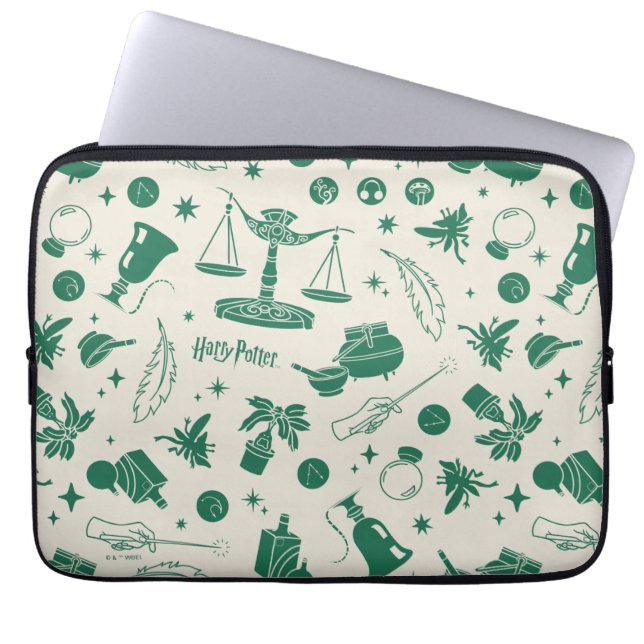 HOGWARTS™ Class Club Pattern Laptop Sleeve (Front)