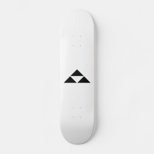 Hojo scales skateboard