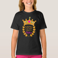 Hold my crown while i finish my chemo T-Shirt