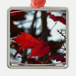 Holiday Leaves Metal Tree Decoration