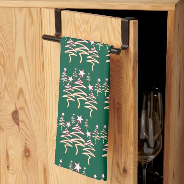 Holiday Scribble Tree + Star Repeat Green       Tea Towel (Thirds Fold)
