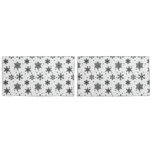 Holiday Snowflakes Pillowcase Set