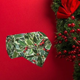 Holly Leaves and Red Berries Holiday Tie