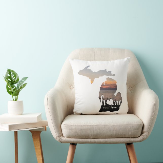Home Sweet Home Michigan With Heart Cushion (Chair)